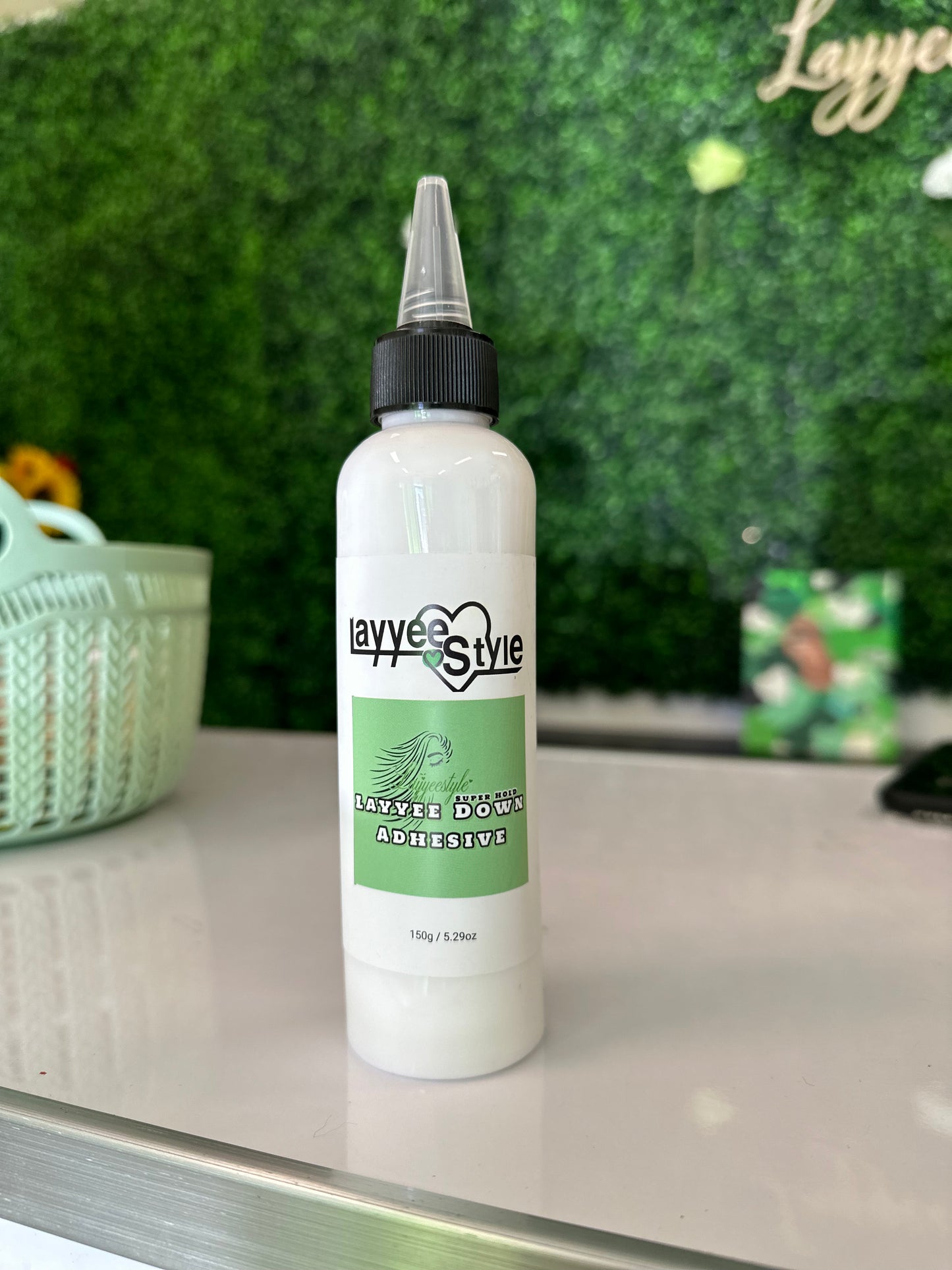 Layyee Down Adhesive – Super Hold Waterproof Lace Glue (150g / 5.29oz)